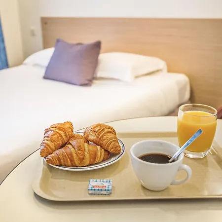 Zenitude Hôtel-résidences Centre 3*