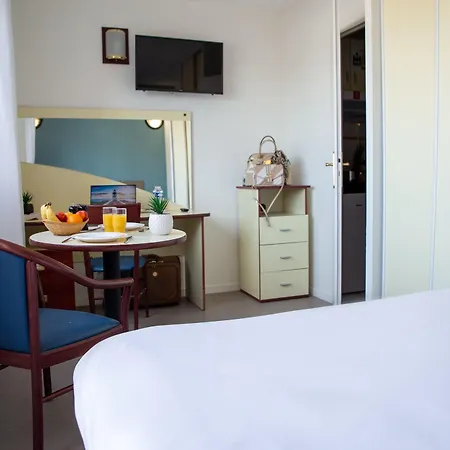Apartmanhotel Zenitude Hotel-residences Centre 3*