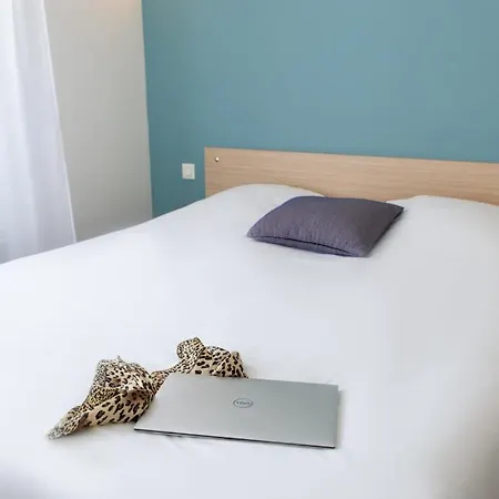 Zenitude Hotel-residences Centre 3*