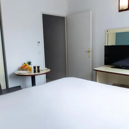 Zenitude Hotel-residences Centre Апарт-отель Гавр