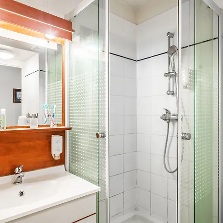 Zenitude Hotel-residences Centre לה האברה
