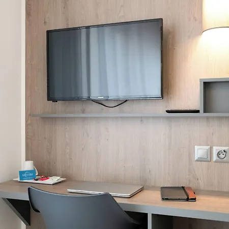 Zenitude Hotel-residences Centre Гавр