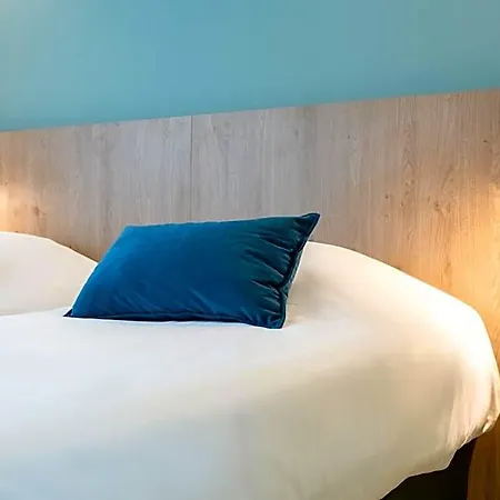 מלון דירות Zenitude Hotel-residences Centre 3*
